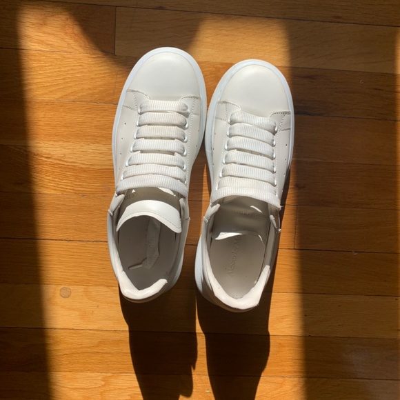 Alexander Mcqueen Oversized Low Top Sneakers women size 9 US 40 EU - Picture 2 of 13